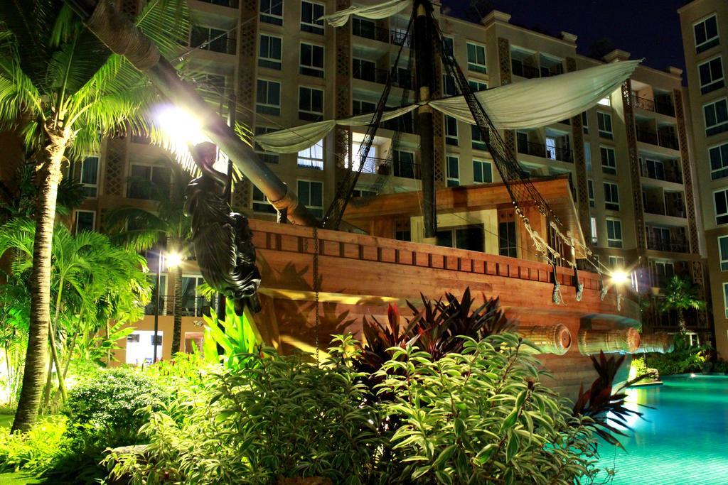 Atlantis Condo Resort Jomtien Beach Kamer foto