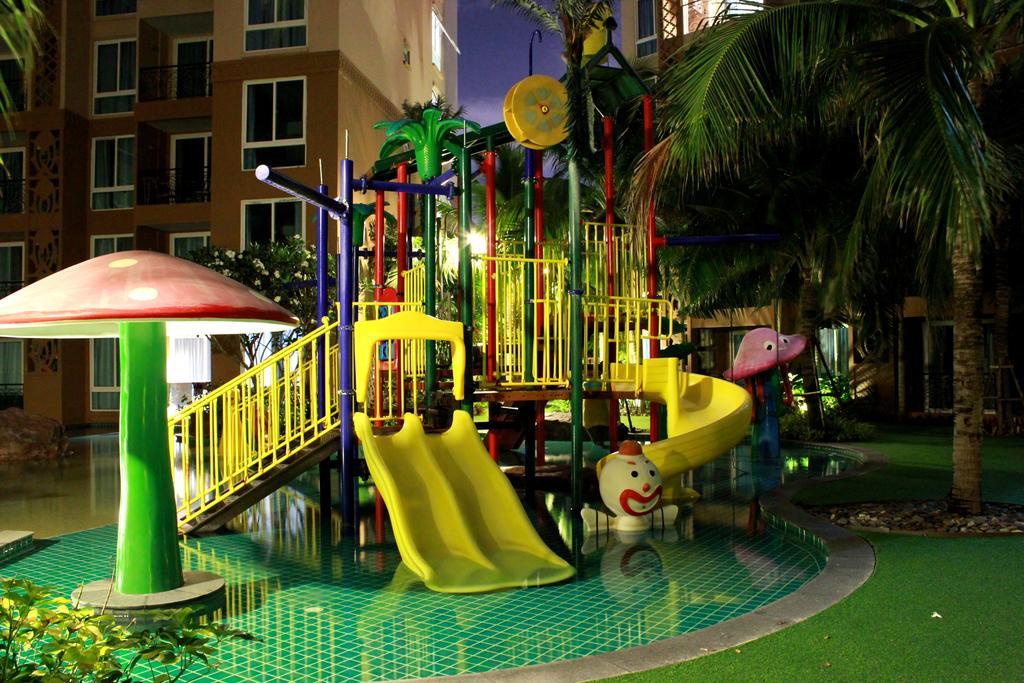 Atlantis Condo Resort Jomtien Beach Kamer foto