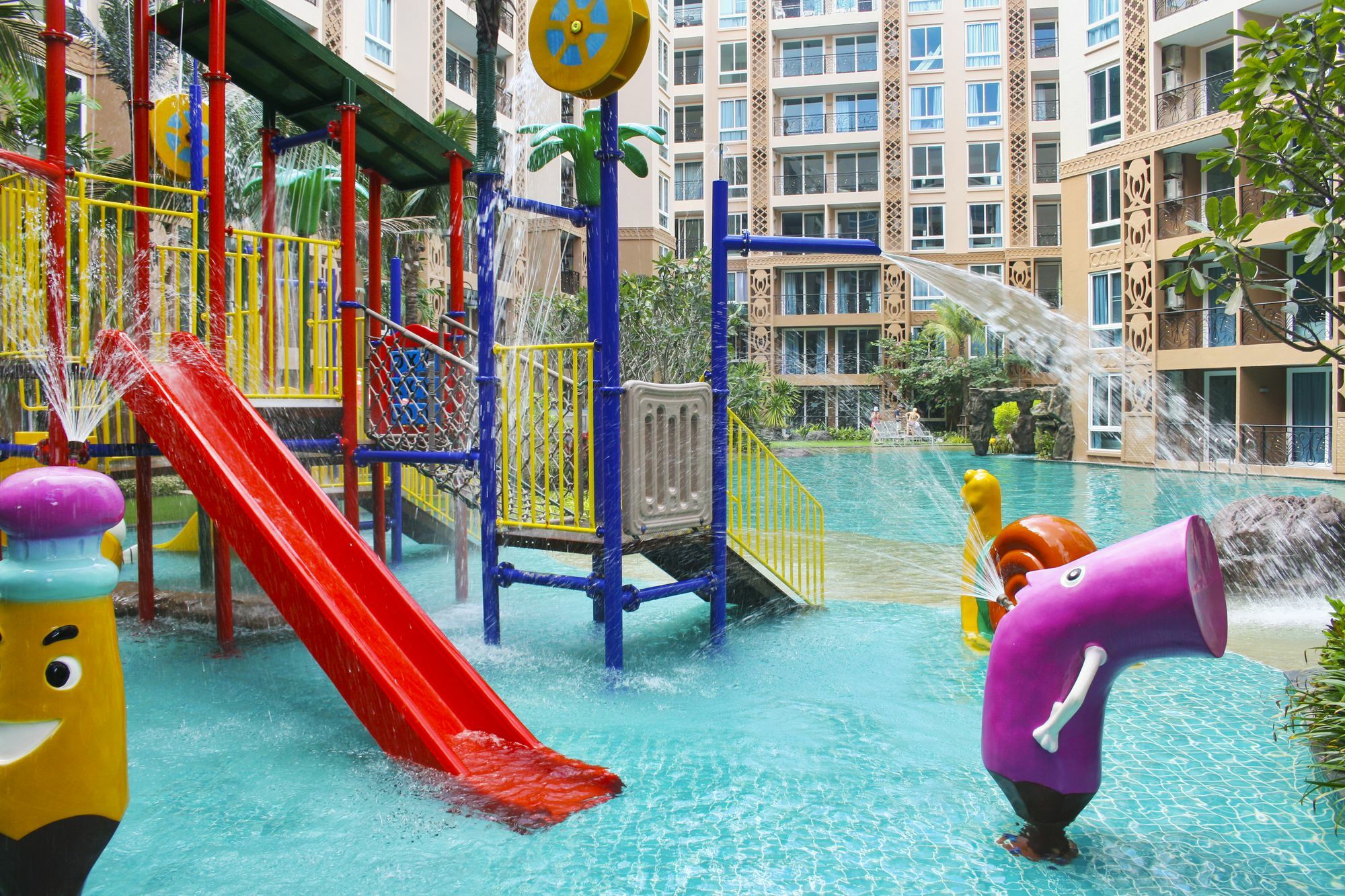 Atlantis Condo Resort Jomtien Beach Buitenkant foto